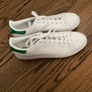 Adidas Sam Smith tennis shoe Never Worn!